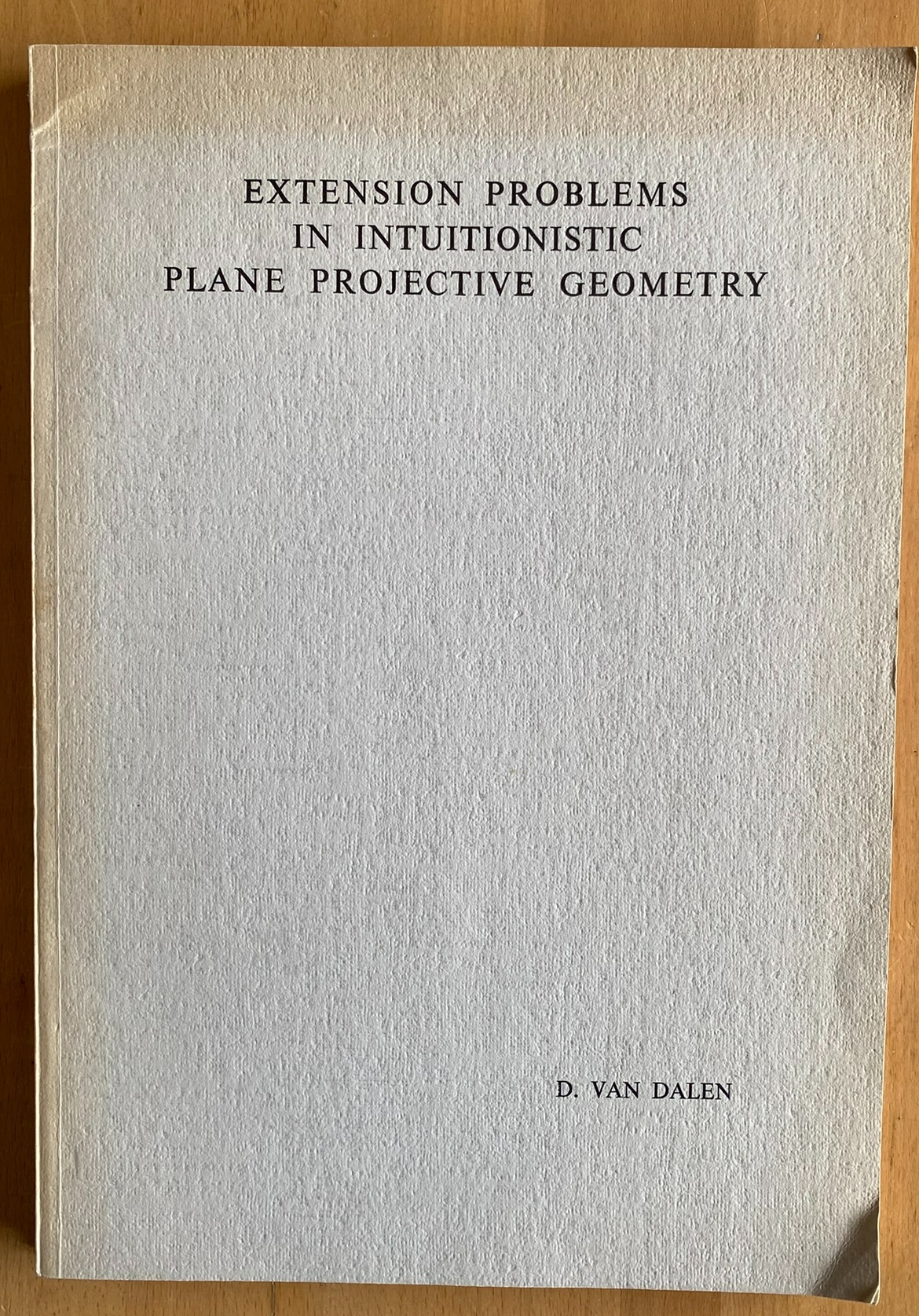 Extension Problems In Intuitionistic Plane Projective Geometry