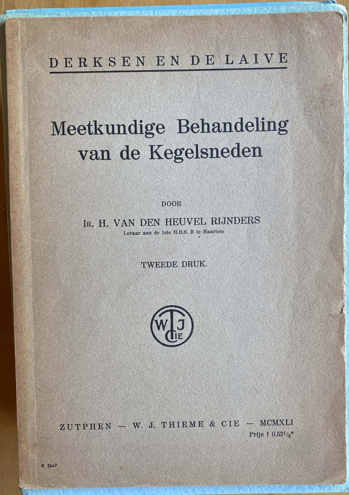 Meetkundige behandeling van de Kegelsneden