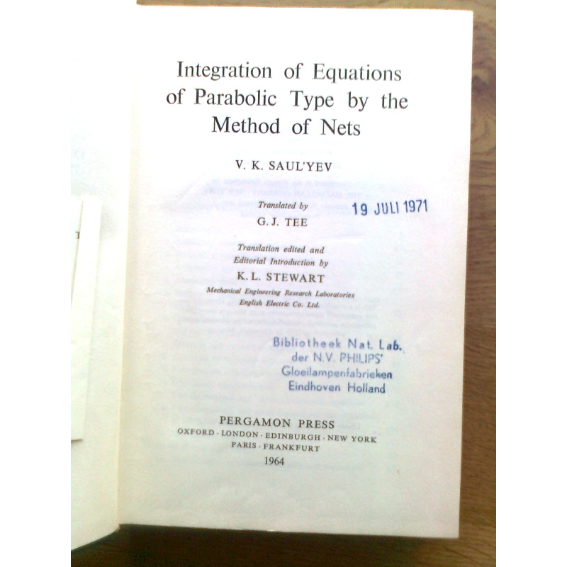 Integration of Equations of Parabolic Type by the Method of Nets