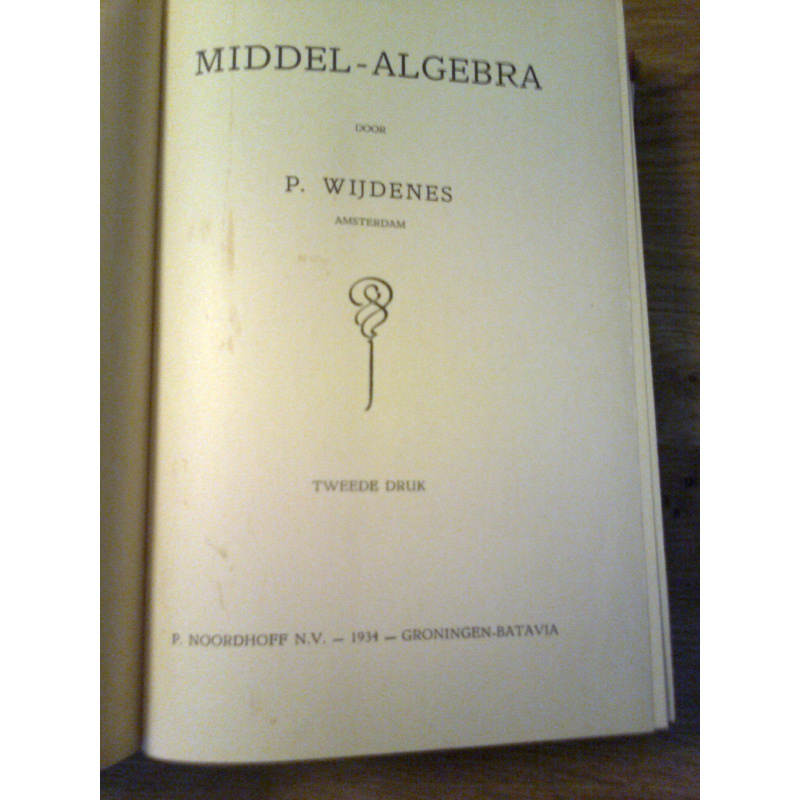 Middel-Algebra